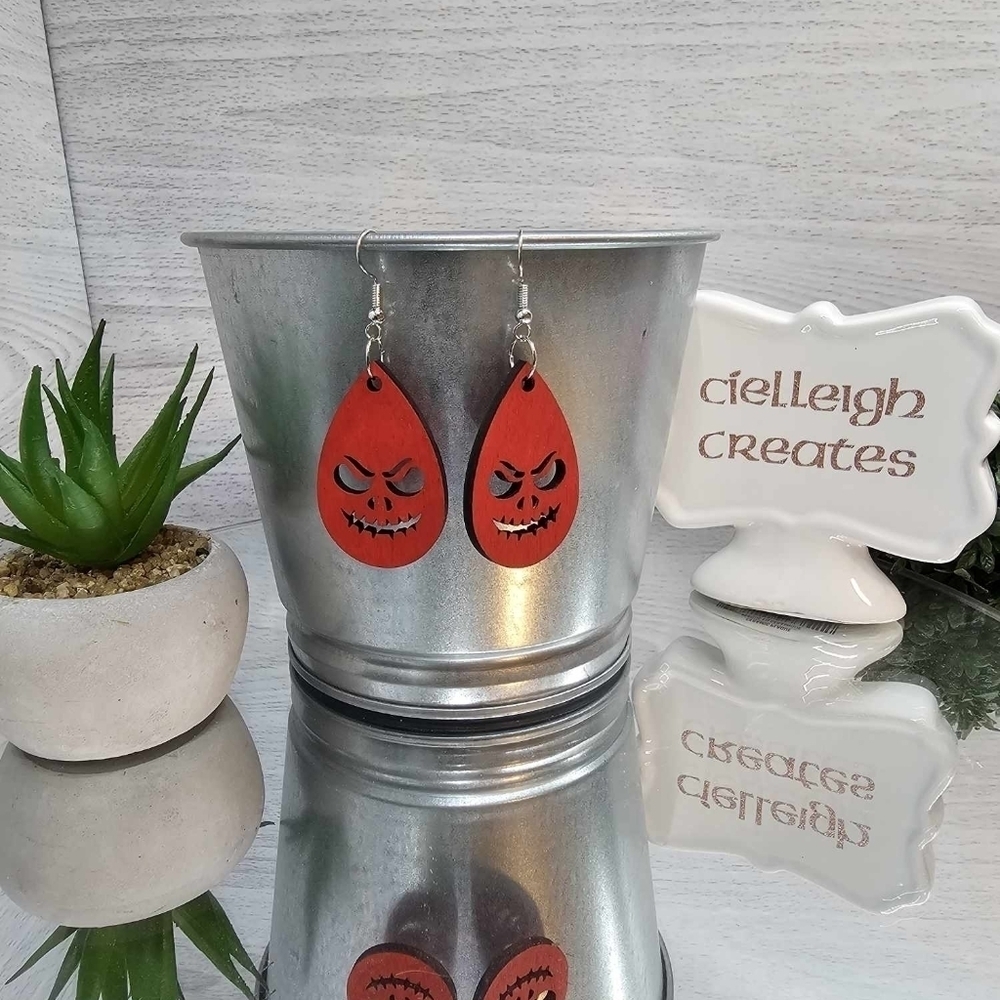 💥4 for $25💥 Halloween Earrings - Ghoul